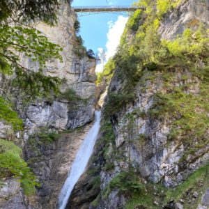 Замок Нойшванштайн и пивоварня